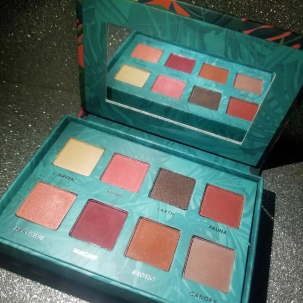 Face Candy Tropics Eyeshadow Palette